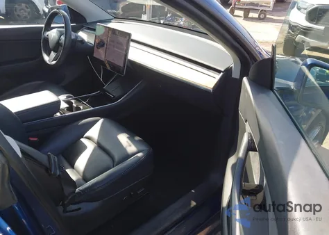 2021 Tesla Model Y Long Range Dual Motor All-Wheel Drive from USA, damaged, VIN 5YJYGDEE5MF068439